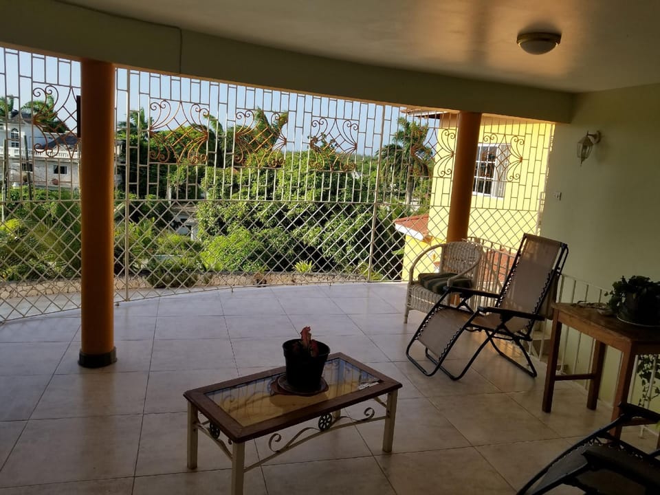 Holiday House Second floor Ste Hotel in Montego Bay
