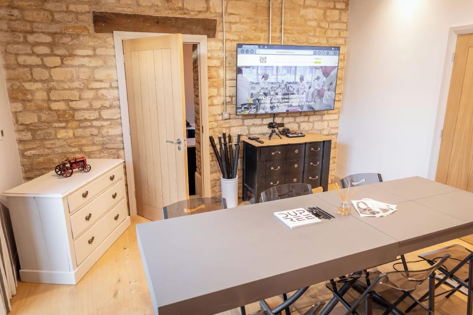 The Studio Hotel in South Kesteven District