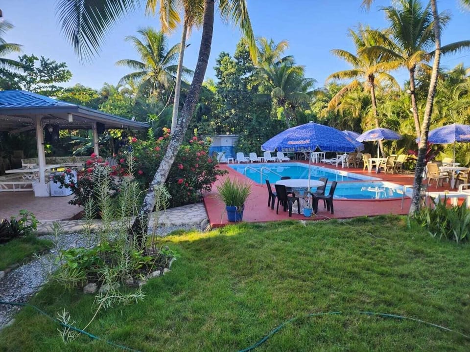 CASA TROPICAL  RD Hotel in Boca Chica