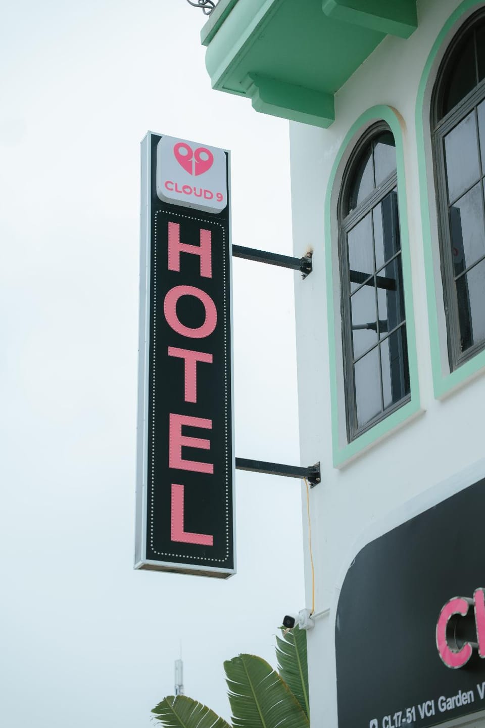 Cloud 9 Vĩnh Phúc Love hotel in Laos