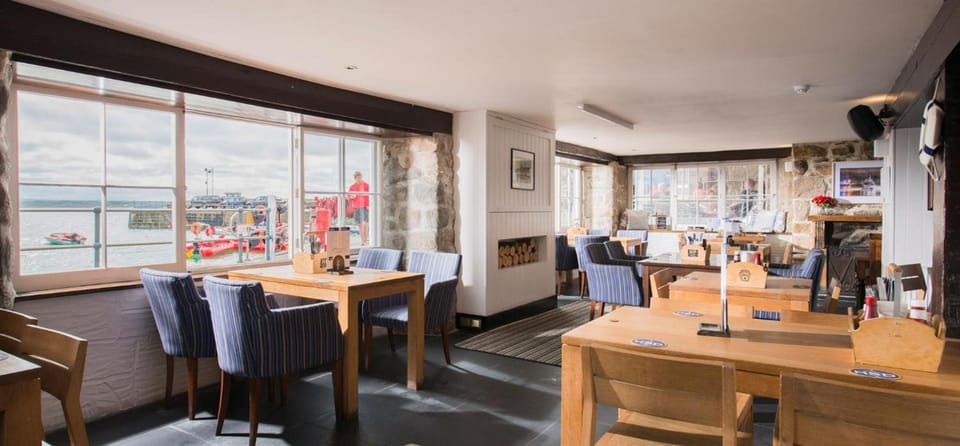 Lifeboat Inn Inn in Saint Ives