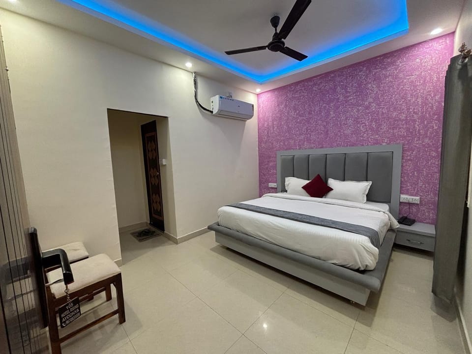 Hotel Rising Hotel in Uttar Pradesh