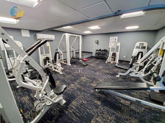 Miami Beach Large Unit w/ Pool & Beach access-1618 Hotel in Miami Beach