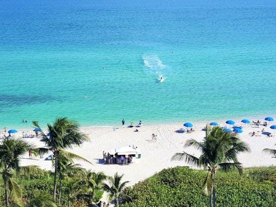 Beach-Pool Luxury Amazing Views and Sunsets - 1421 Hotel in Miami Beach