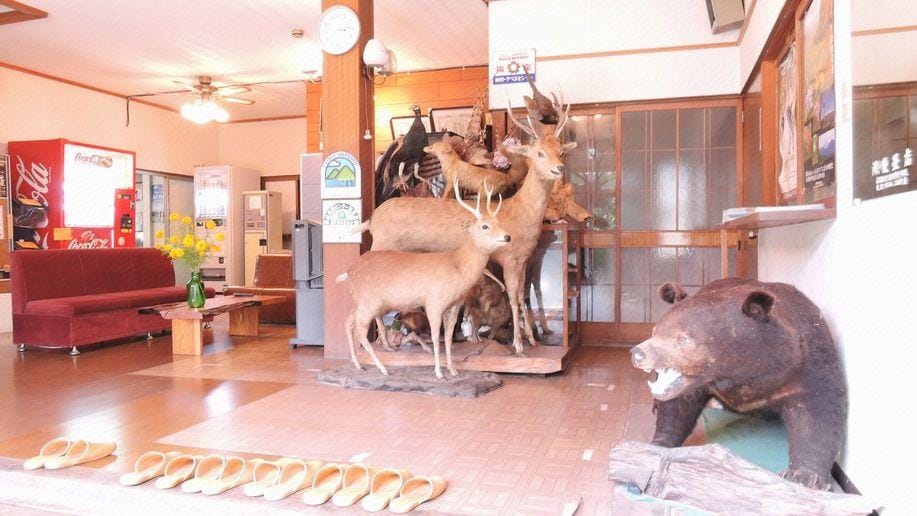 Shintaku Sanso Hotel in Nagano Prefecture
