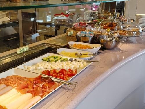 La Locomotiva Rooms Hotel in Marche