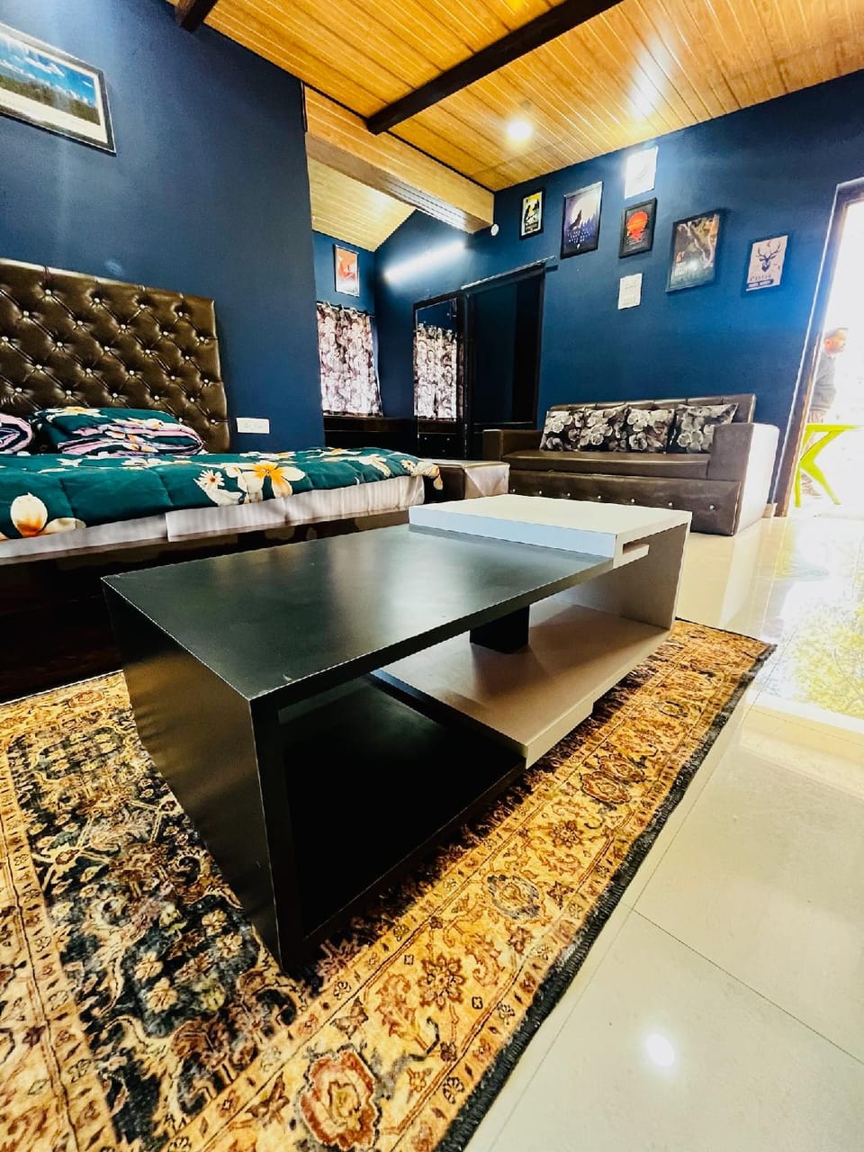 The Golden Leaves Cafe And Cottages Hotel in Uttarakhand