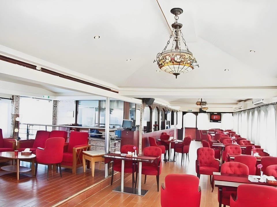 Regent Palace Hotel Hotel in Dubai