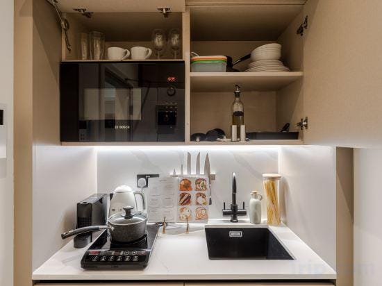 Kensington | Mezzanine Studio Luxe Hotel in City of Westminster
