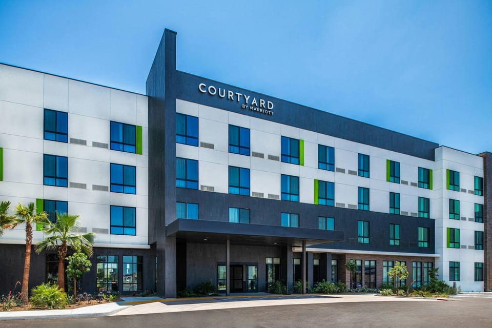 Courtyard by Marriott San Bernardino Loma Linda Hotel in Loma Linda