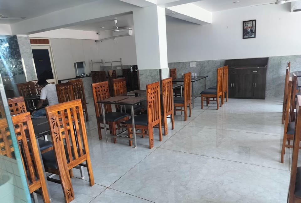 Hotel Moon Avenue Hotel in Bhubaneswar