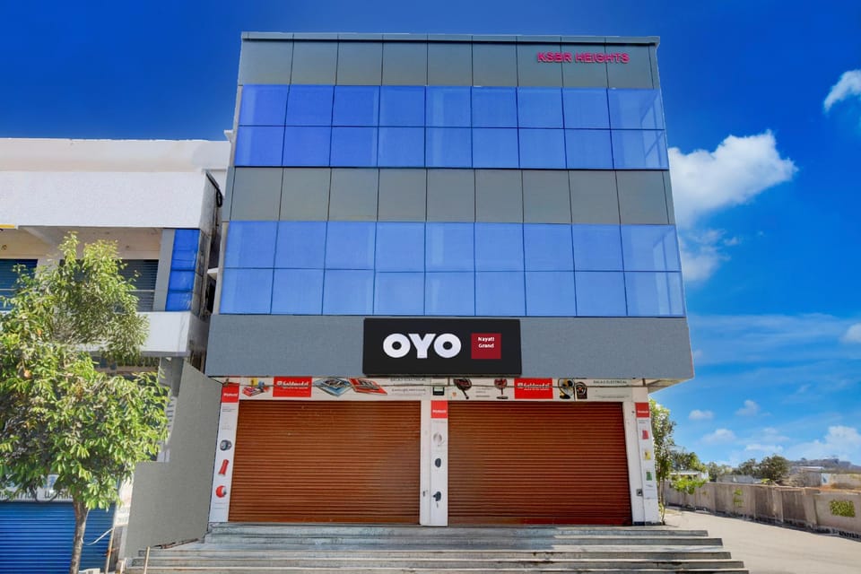 Hotel O Nayati Grand Hotel in Secunderabad