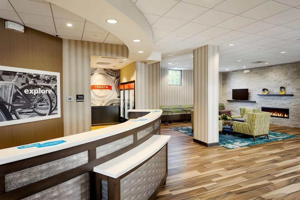 Hampton Inn & Suites by Hilton Seattle/Northgate Hotel in Seattle