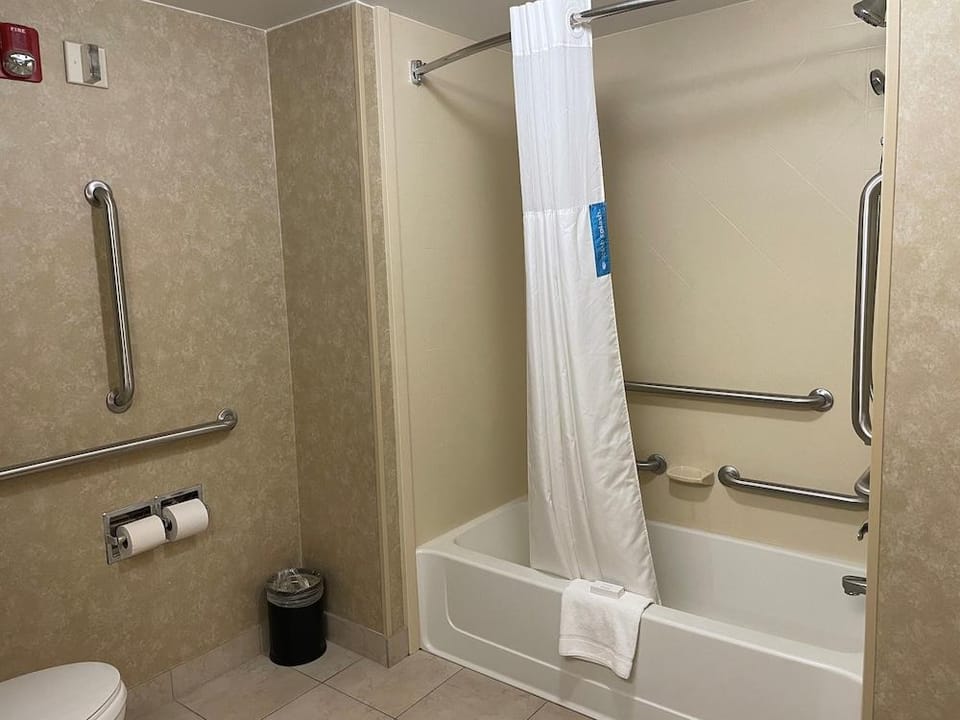Hampton Inn Harrisonburg - South Hotel in Harrisonburg