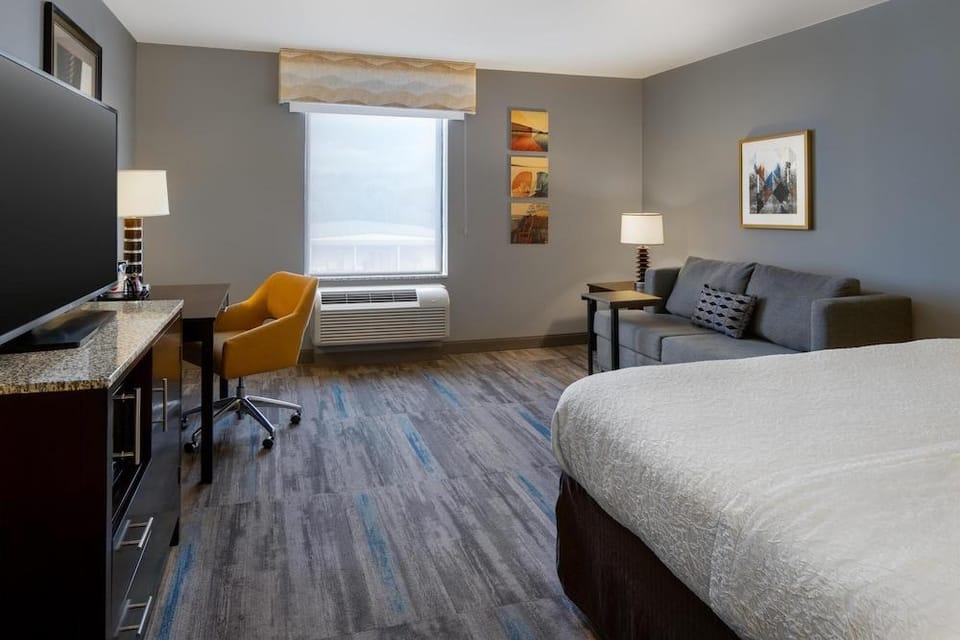 Hampton Inn Seneca Falls Hotel in Finger Lakes