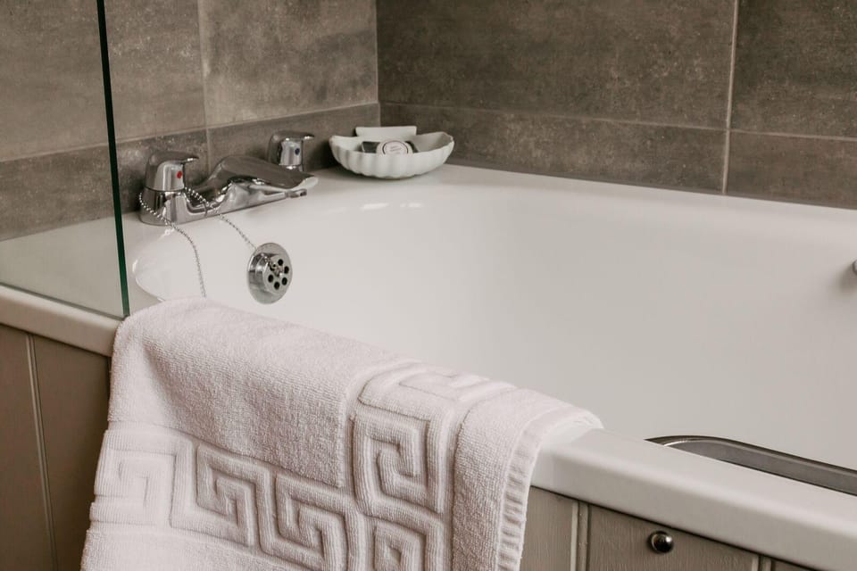 St. Davids Cross Hotel Hotel in Saint Davids