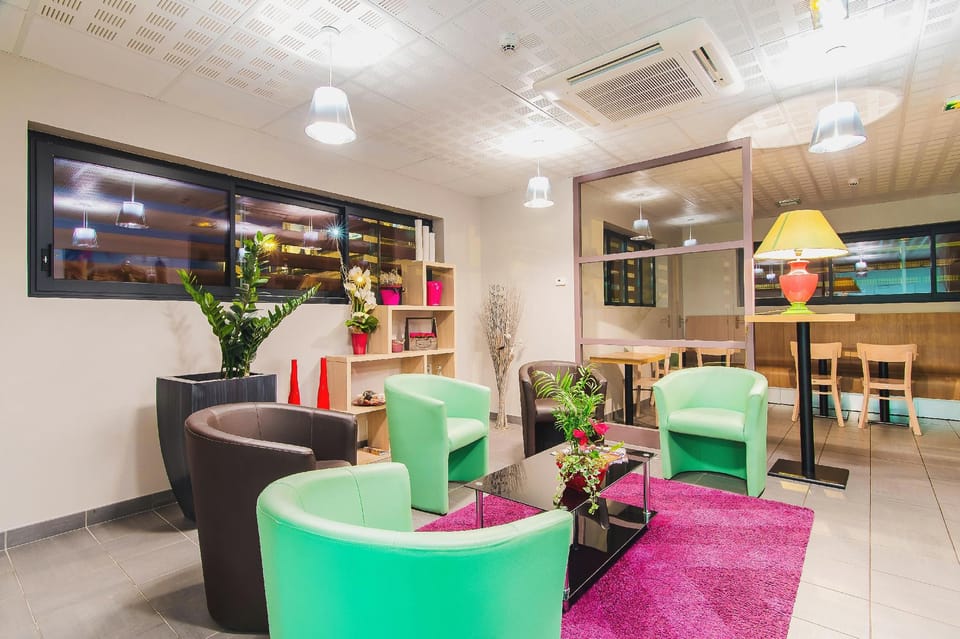 B&B HOTEL Limoges Centre Gare Hotel in Limoges