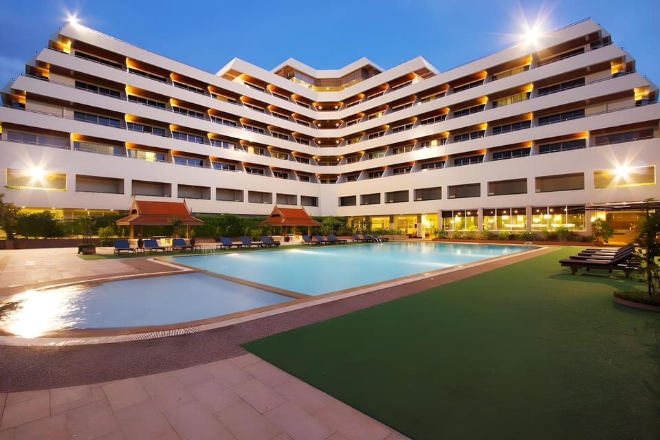 Patong Resort Hotel - SHA Extra Plus Hotel in Patong