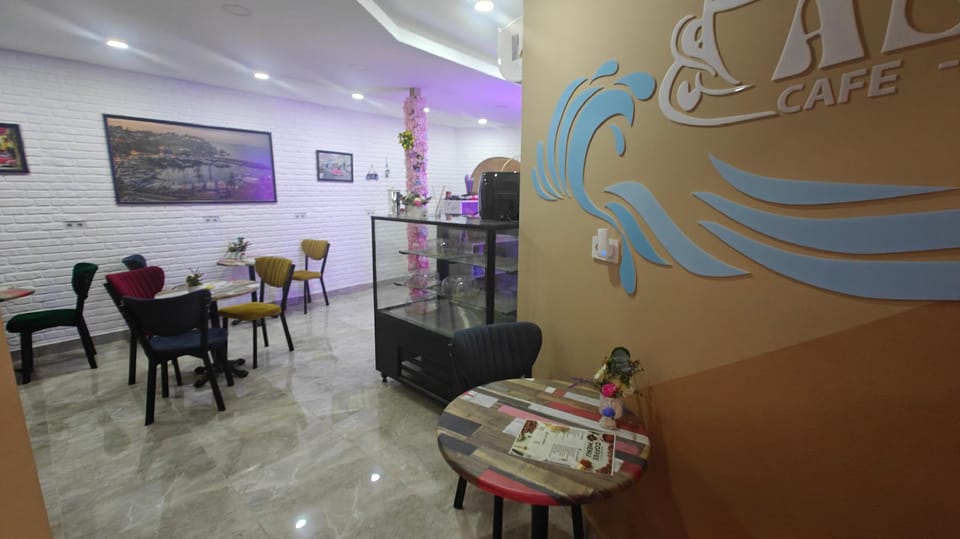 Bar/lounge
