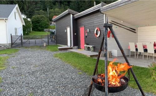 TINEBUA Basecamp Senja Hostel in Nordland, Norway