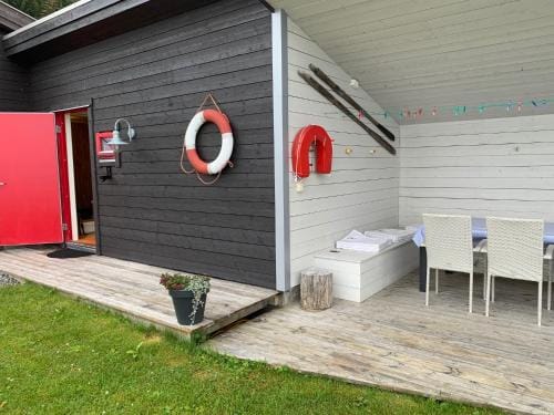 TINEBUA Basecamp Senja Hostel in Nordland, Norway