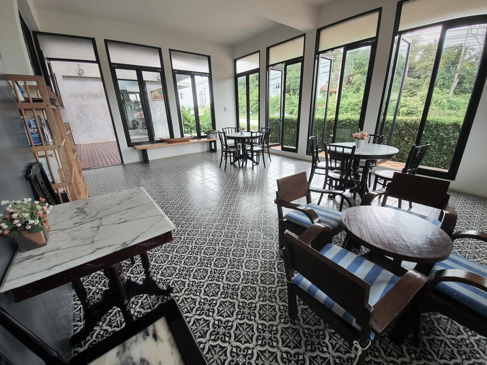 Tropicana Lanta Resort Resort in Sala Dan