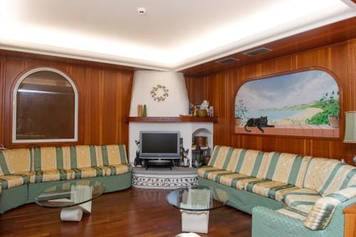 Hotel Trevi Riccione, in centro sul mare con cucina Hotel in Riccione