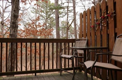 The Grand Treehouse Resort Hotel in Eureka Springs