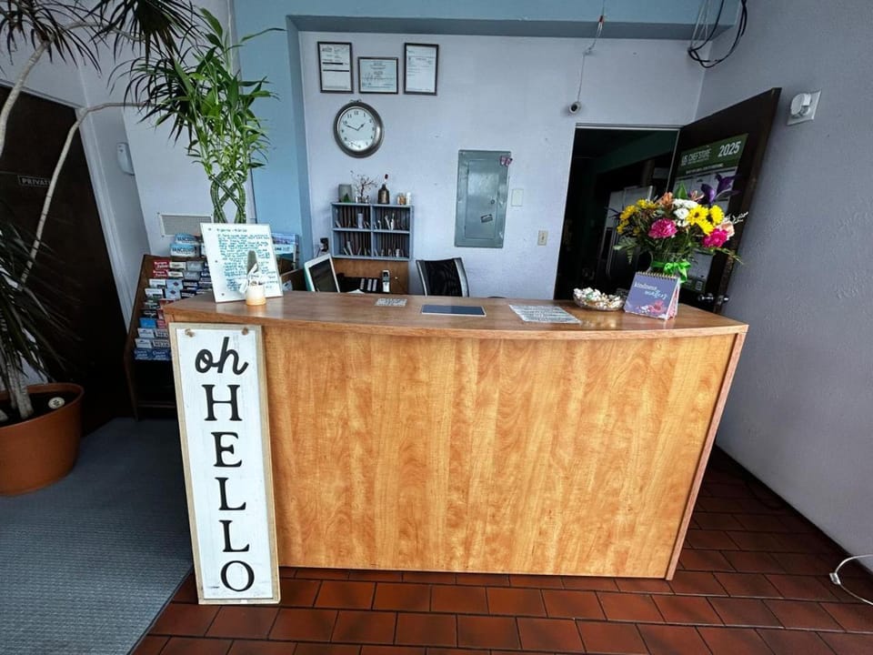 Travelers Inn by OYO Longview Kelso Hotel in Longview