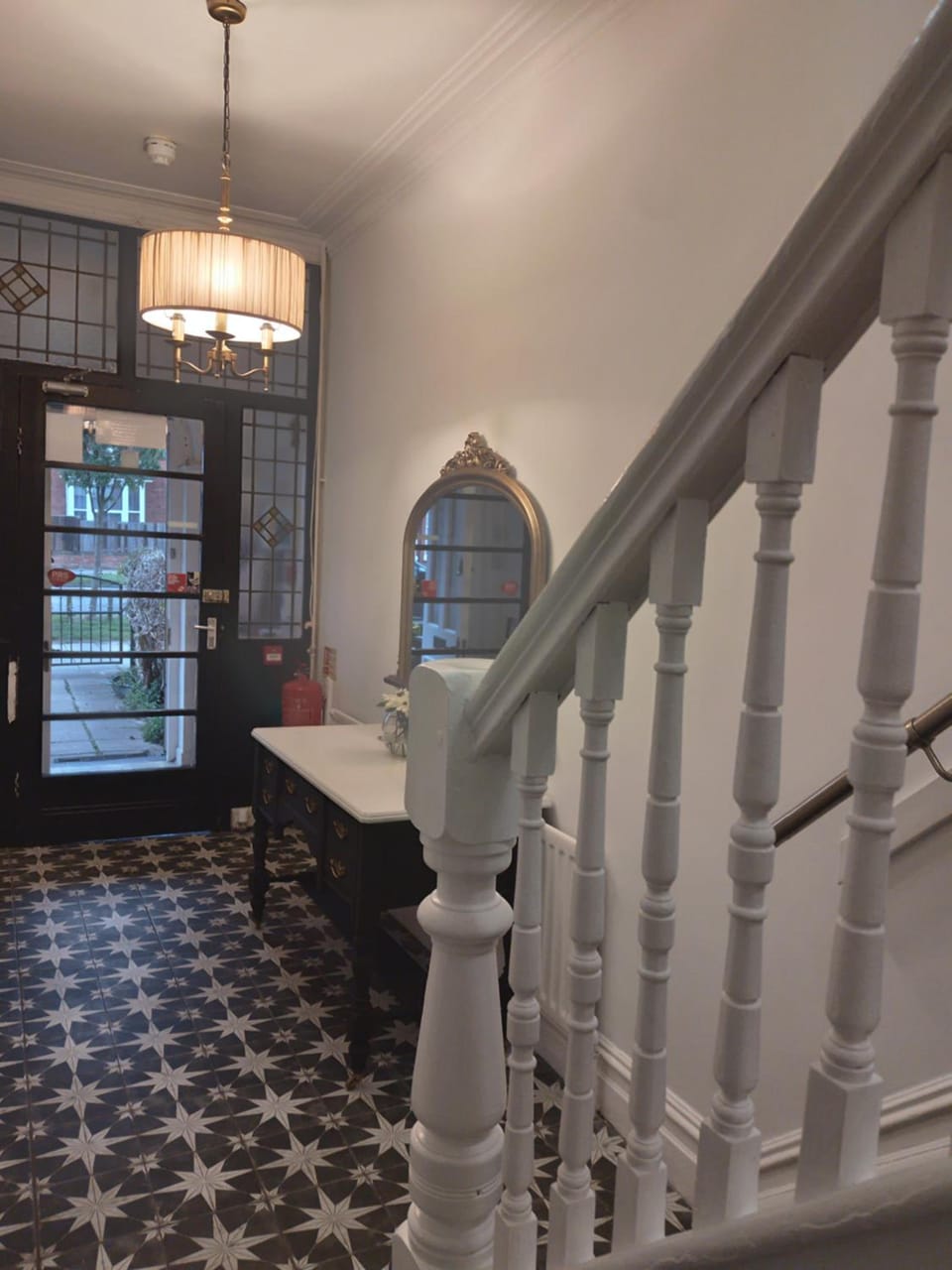 Linroy Guest House Hotel in Skegness