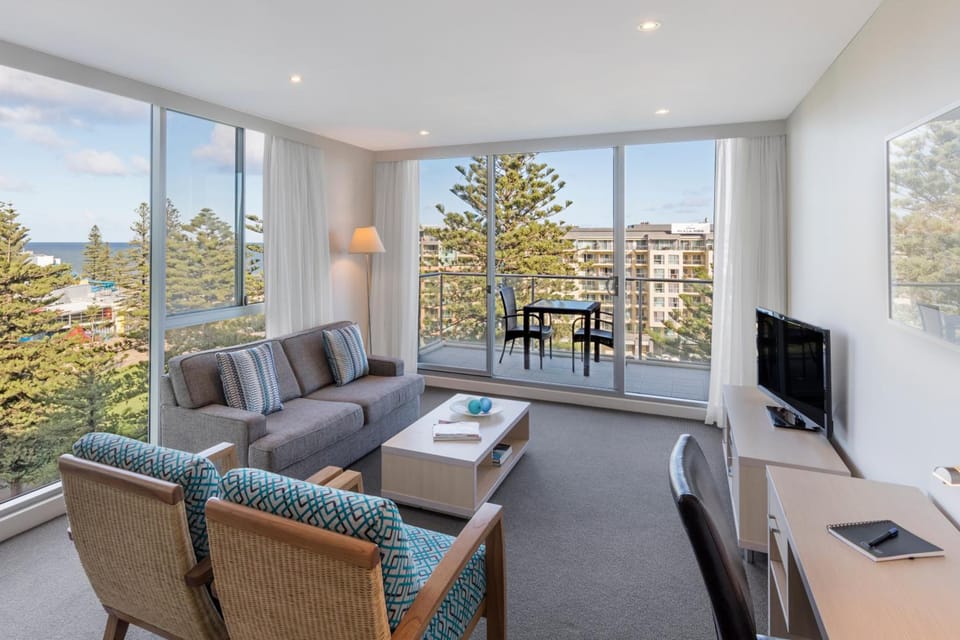 Oaks Glenelg Liberty Suites Apartment hotel in Adelaide