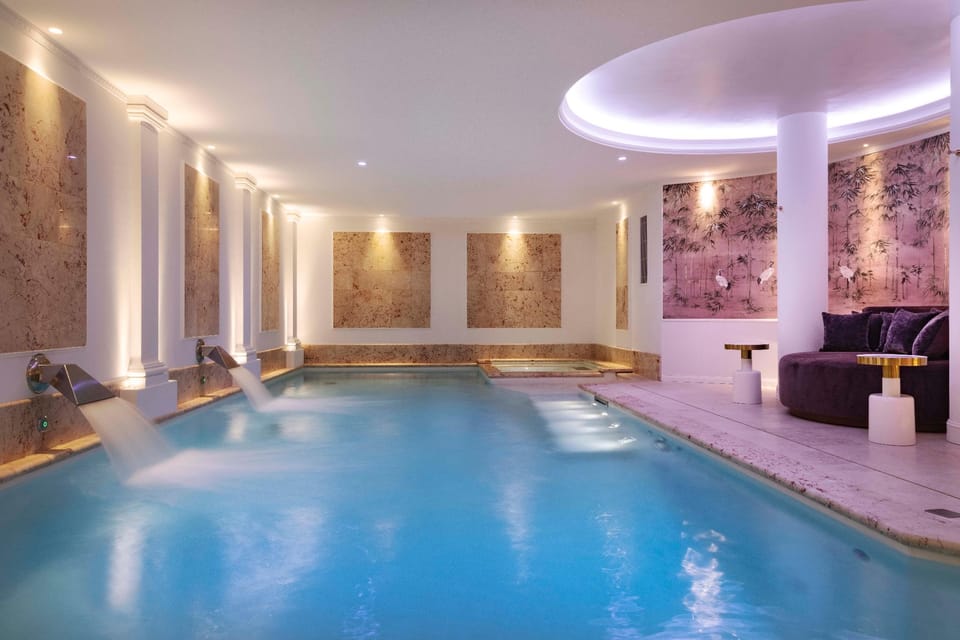 Paris j’Adore Hotel & Spa Hotel in Paris