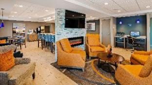 Best Western Plus Bolingbrook Hotel in Bolingbrook