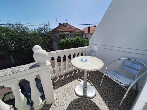 Sobe-Apartmani Modrica Hotel in Federation of Bosnia and Herzegovina