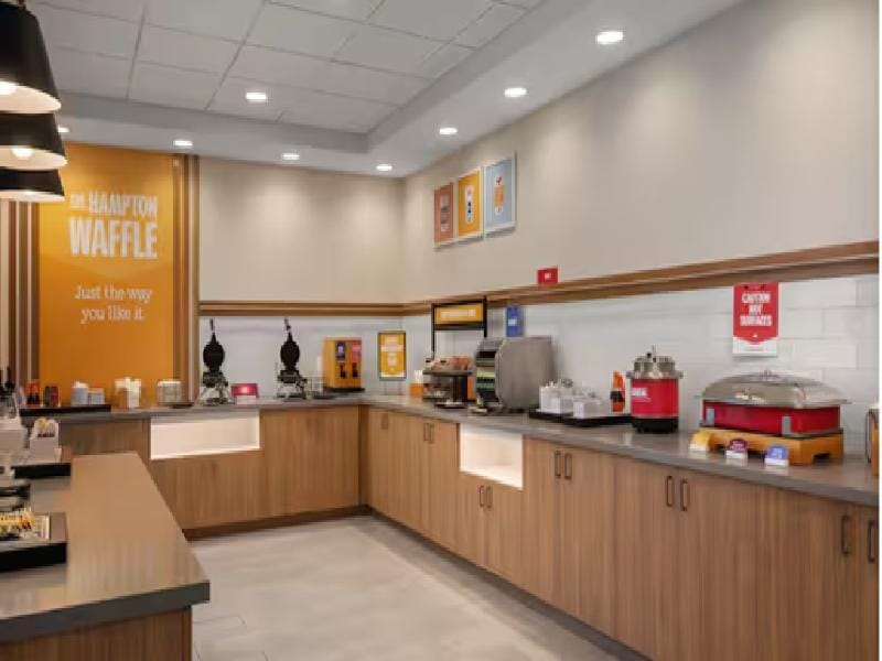 Hampton Inn & Suites by Hilton Port Clinton Cataw Hotel in Lake Erie