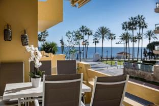 Las Petunias Malin Sten Hotel in Marbella