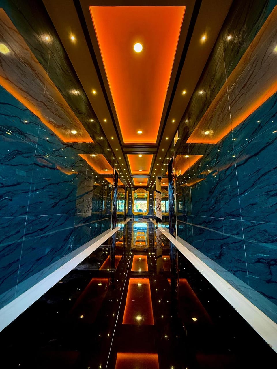 HOTEL AJ PLAZA Hotel in West Bengal