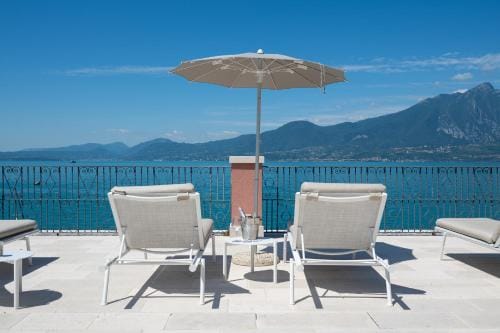 Hotel Villa Leopardi 4S - Adults only Hotel in Torri del Benaco
