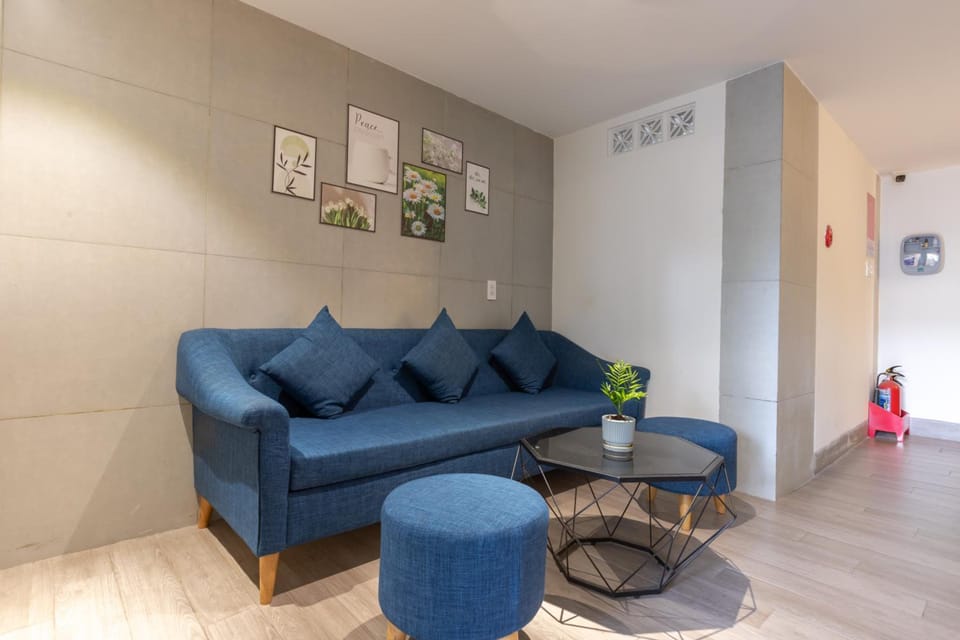 Bin Bin Hotel 15 - Near Feliz En Vista Hotel in Ho Chi Minh City