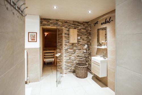 Eschenhof Bed & Breakfast Hotel in Piesendorf