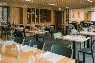 Logis Hotel L'Argence Hotel in Auvergne-Rhône-Alpes