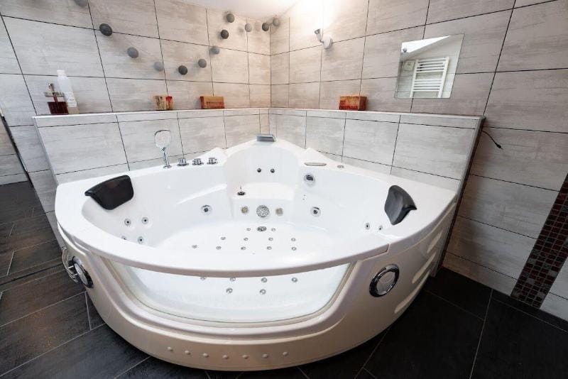 Chambre Moderne Dans Loft Hotel in Auvergne-Rhône-Alpes