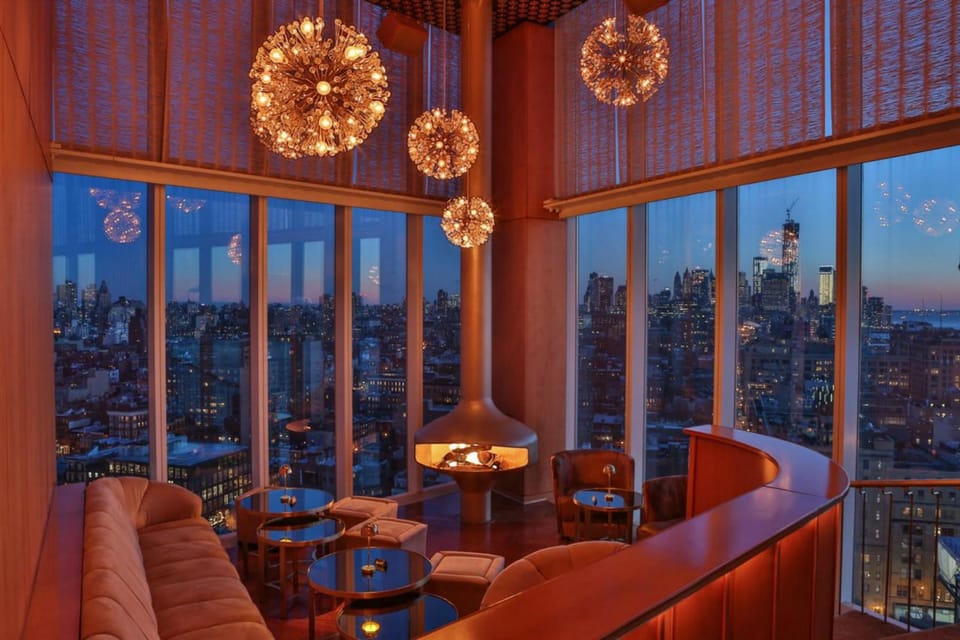 Bar/lounge