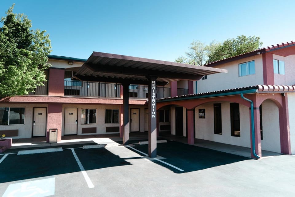 Wetherill Inn Motel in Arizona