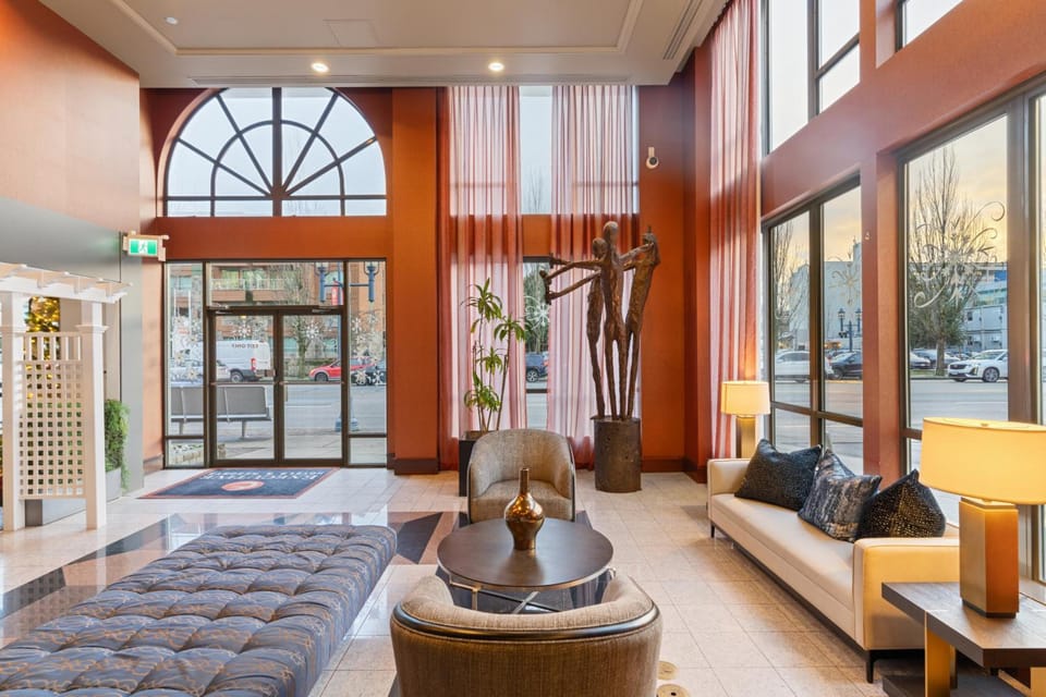Executive Hotel Vancouver Airport Hotel in Richmond