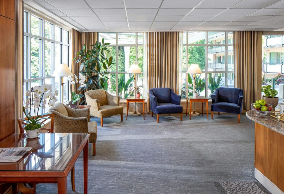 Park Lane Suites & Inn Hotel in Portland