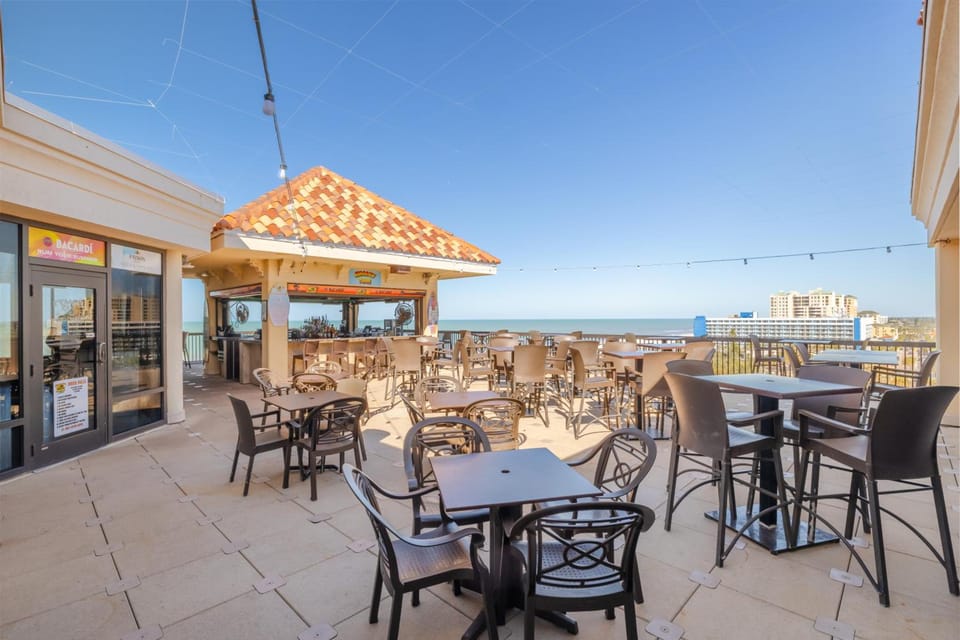 Pier House 60 Clearwater Beach Marina Hotel Hotel in Clearwater Beach
