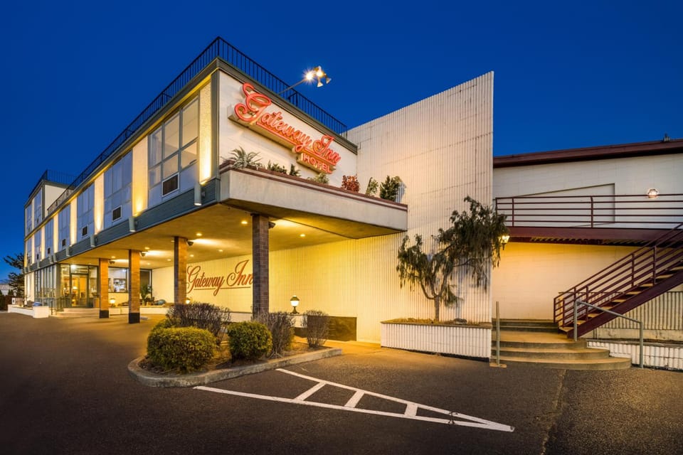 Gateway Inn Inn in Long Island