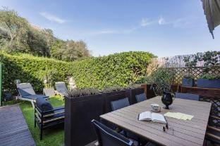 Elegant sea view apartment by Wonderful Italy Hotel in Rapallo