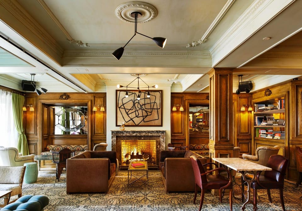 Bar/lounge